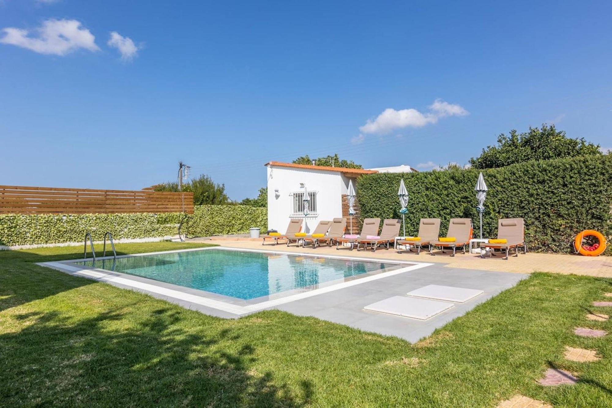 Amazing Villa Chrysanthi With Private Pool In Heraklion Epano Vathia Ngoại thất bức ảnh